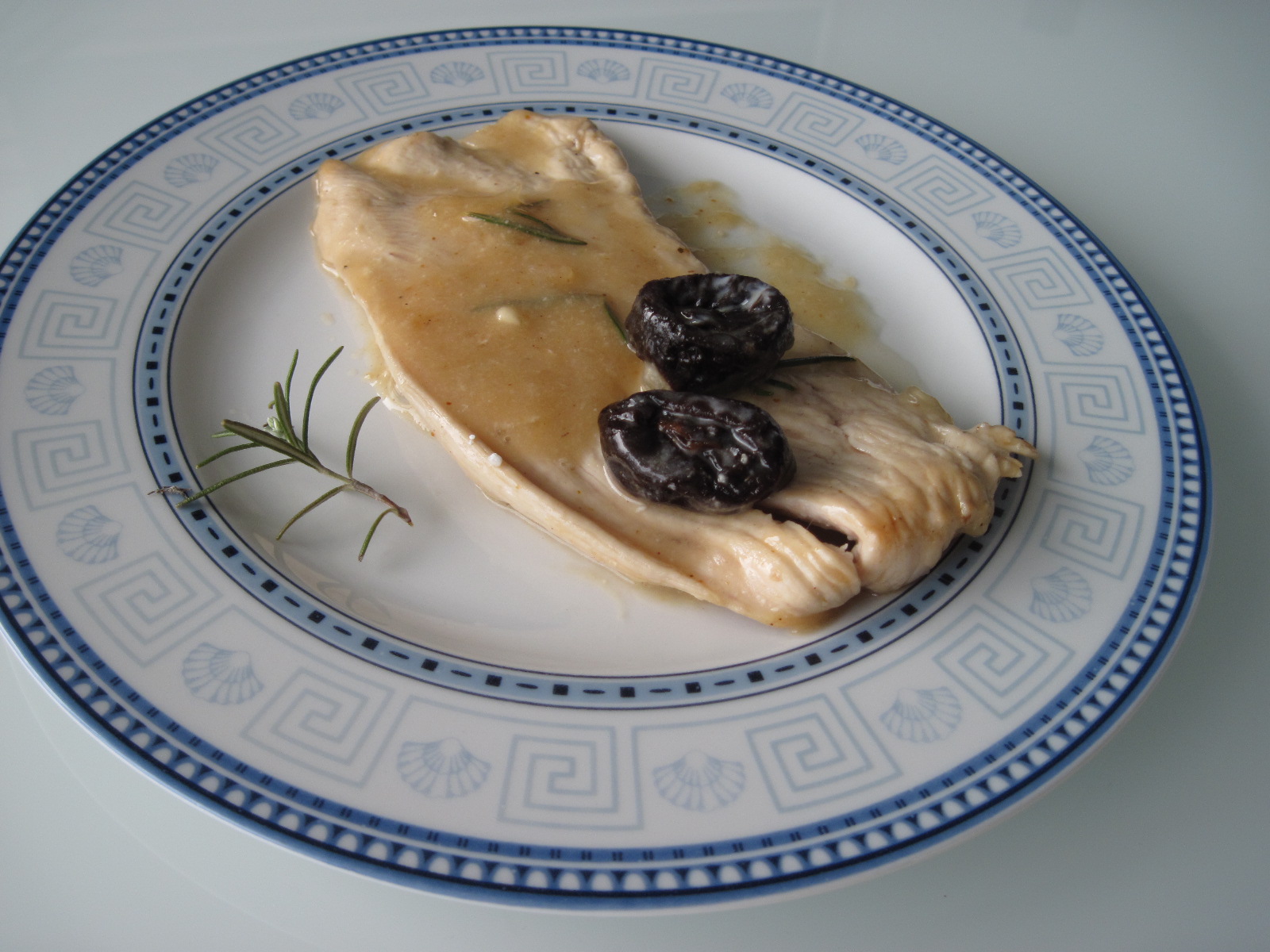 Petto di pollo miele e prugne