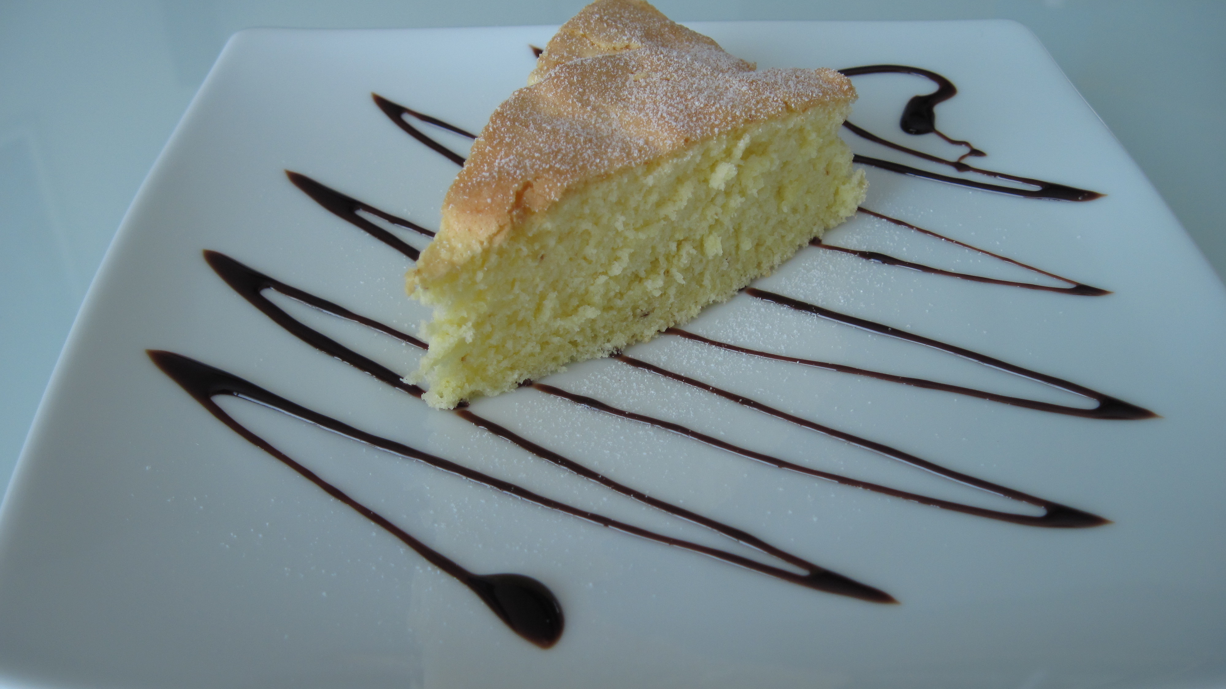 Torta dolce all'olio di oliva