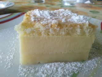 Torta alla vaniglia in tre consistenze