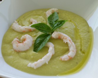 Vellutata di zucchine con gamberi